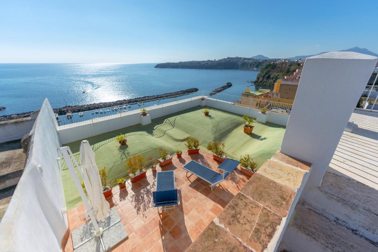 Torretta Corricella- Punta Pizzaco Lägenhet Procida Exteriör bild