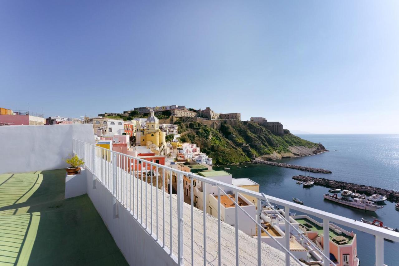 Torretta Corricella- Punta Pizzaco Lägenhet Procida Exteriör bild